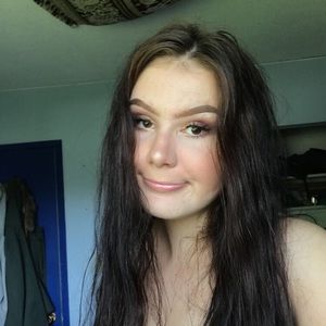 Meet your Posher, Sienna